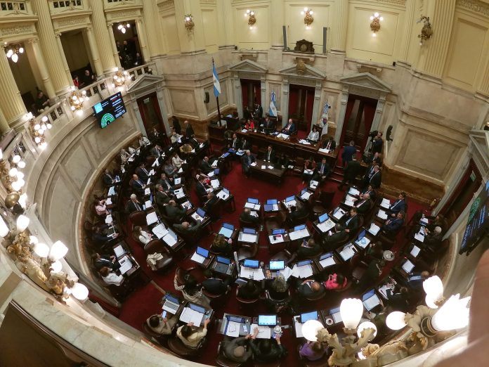 Un Senado anestesiado por la victoria libertaria anticipa una desescalada de la ofensiva opositora