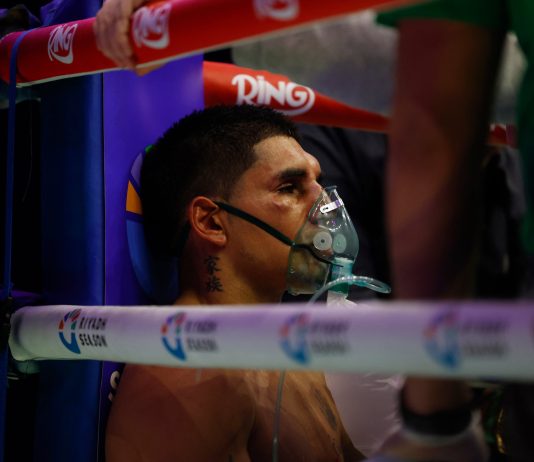 De la foto que preocupó al gesto que trajo calma: así reaccionó el Puma Martínez tras perder el título mundial ante Bam Rodríguez