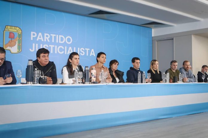 Fin de año conflictivo del PJ: posibles fugas en el Congreso, críticas en aumento a CFK y nuevas peleas