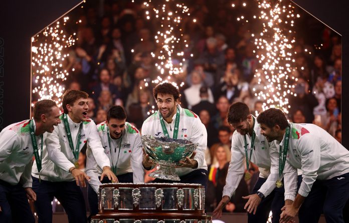 Italia venció a España en la final de la Copa Davis y se coronó campeón por tercera vez consecutiva