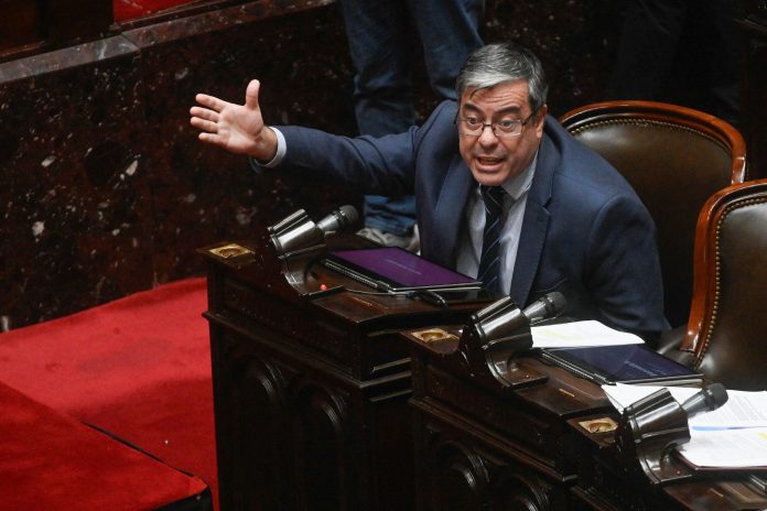 El PJ confirmó que pierde a los diputados de Jalil, pero aún cree que puede empatar a LLA en la primera minoría