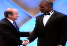 El tragicómico sorteo del Mundial 94: la estrella de Hollywood que ridiculizó a Blatter y una estruendosa ausencia