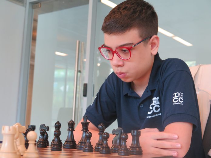 Faustino Oro jugará un torneo de ajedrez en Buenos Aires junto a destacados maestros locales e internacionales