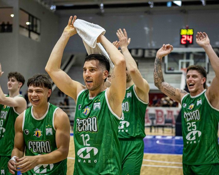 Habrá campeón argentino en la Liga Sudamericana de básquet: el triple heroico que definió una de las semifinales