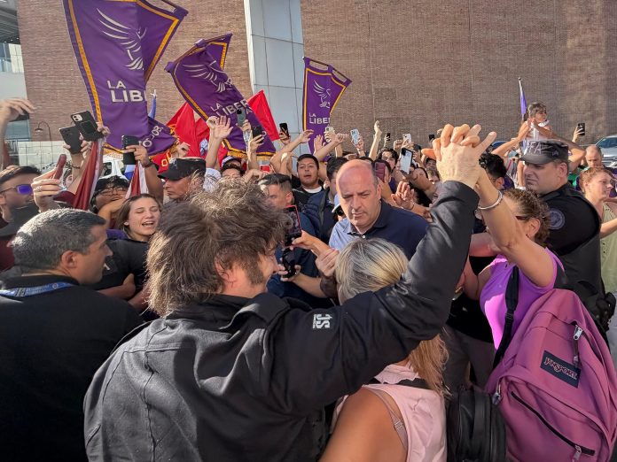 Javier Milei visitó Córdoba en el marco del “Tour de la Gratitud”