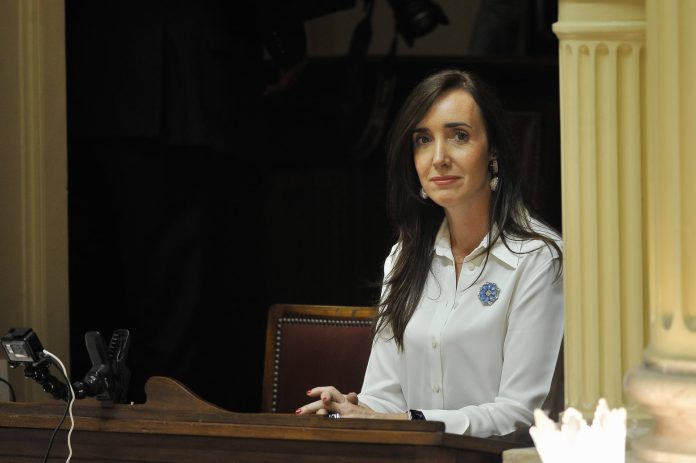Villarruel hizo un acto para criticar el manejo de la pandemia: fueron dos libertarios resistidos por Karina Milei