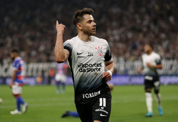 Ángel Romero reveló detalles de su llegada a Boca Juniors: cómo lo convenció Riquelme y el rol clave de su hermano Óscar