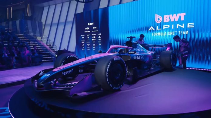 Con Franco Colapinto como protagonista, Alpine presentó su coche para la temporada 2026 de la Fórmula 1 a bordo de un crucero