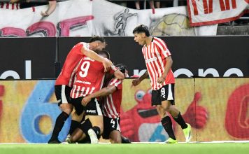El laboratorio de Estudiantes: los dos goles de pelota parada en 10 minutos ante Boca Juniors