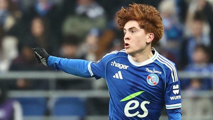 “Esto es absolutamente ridículo”: el inesperado cortocircuito entre Valentín Barco y el Racing Estrasburgo