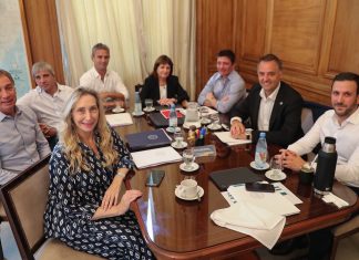 La mesa política de Milei se reúne con el temario legislativo en el centro del debate