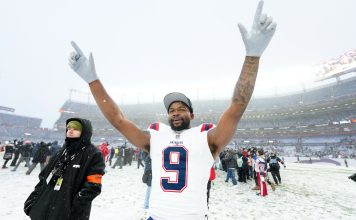 Las impactantes fotos del triunfo de los Patriots bajo una histórica nevada en Denver: enfrentarán a los Seahawks en el Super Bowl de la NFL