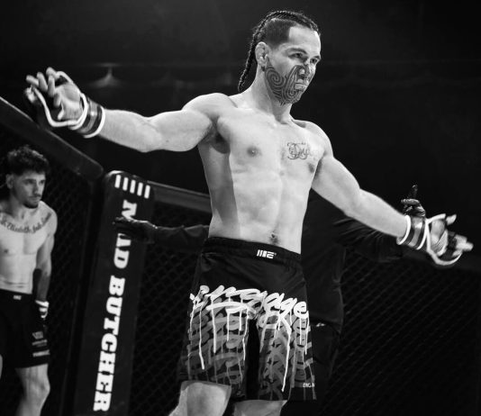 Polémica en la UFC: sospecharon que hacía trampa en el pesaje, lo hicieron subir otra vez a la balanza y cancelaron su pelea