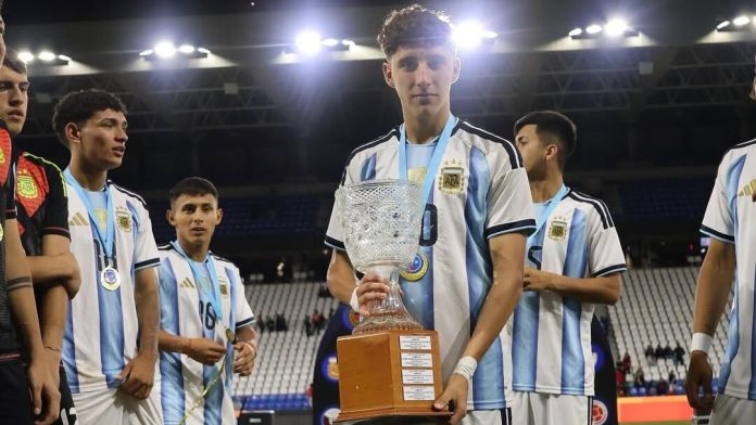 Tras la polémica por la salida de Scarlato en River Plate, AFA oficializó que la selección argentina no citará a juveniles que emigren por patria potestad