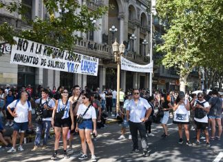 “Ahora es la hora de jugarse”: el mensaje de Patricia Bullrich a los empresarios tras aprobarse la reforma laboral