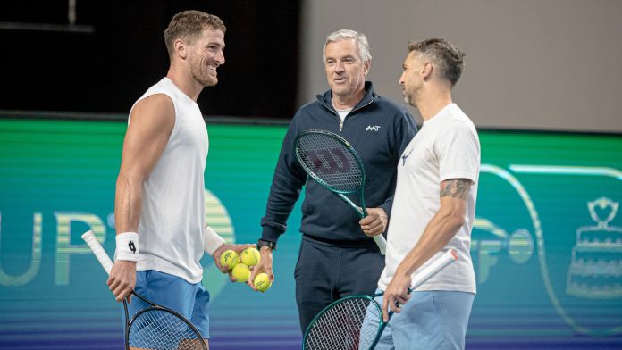 Argentina ajusta detalles en Busan antes del cruce de Copa Davis ante Corea del Sur