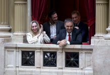 El Gobierno comienza un fino equilibrio para mantener el vínculo con los aliados sin descuidar su plan electoral