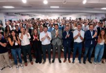 En un encuentro de intendentes, los gobernadores de la UCR mostraron diferencias sobre Milei rumbo a 2027