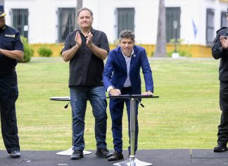 Kicillof se mostró con la cúpula policial e intendentes en medio del debate por ley penal juvenil