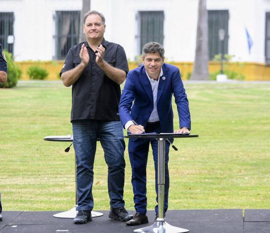 Kicillof se mostró con la cúpula policial e intendentes en medio del debate por ley penal juvenil