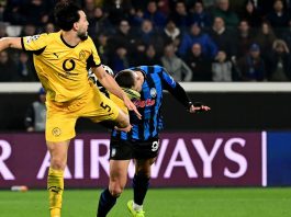 La impactante herida que sufrió el héroe del Atalanta por la patada en la cabeza que propició su remontada en la Champions