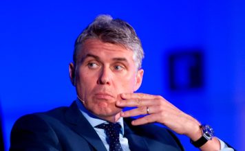 La UEFA pone un límite al VAR: “No puede convertirse en un análisis microscópico del juego”