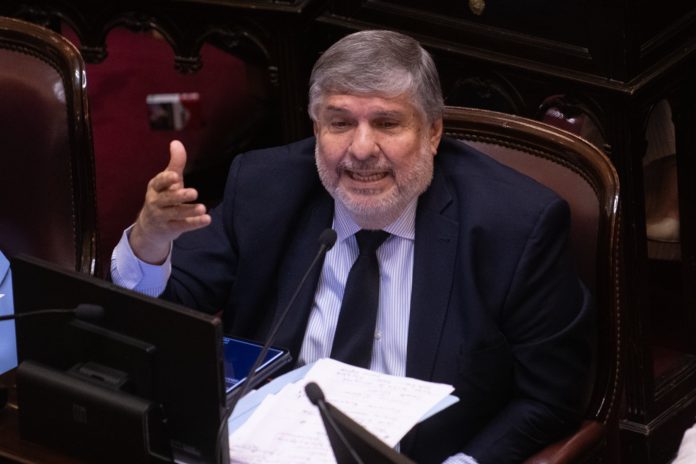 Mayans apuntó contra la CGT tras la media sanción de la reforma laboral: “No estuvieron a la altura de las circunstancias”