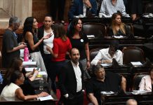 Tras la votación de la reforma laboral, resurgió la interna entre CFK y los gobernadores del PJ que apoyaron a Milei