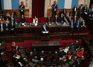 Una hora de discurso, críticas a los “empresaurios” y promesas reformistas: qué dirá Milei en el Congreso