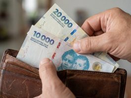 Aumento salarial para los empleados públicos: de cuánto será y cuándo pagarán una nueva suma fija