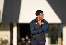 Carlos Tevez fue sondeado desde el exterior: su respuesta ante el interés de un gigante de Brasil y un equipo de la MLS