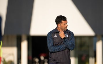 Carlos Tevez fue sondeado desde el exterior: su respuesta ante el interés de un gigante de Brasil y un equipo de la MLS