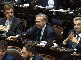 El frente anti-Milei desafía a la avenida del medio: la estrategia de Provincias Unidas y el rol de los dirigentes locales