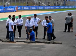 Impacto en el Gran Premio de Brasil del MotoGP por la aparición de un enorme agujero en medio de la recta principal