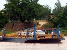 Insólito: un municipio de Misiones cobra una tasa a jornaleros que cruzan a Brasil a trabajar