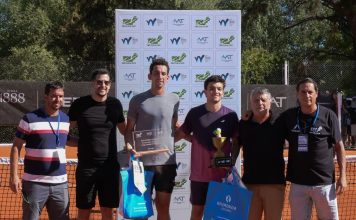 Juan Estévez celebró el título en el M15 de La Plata