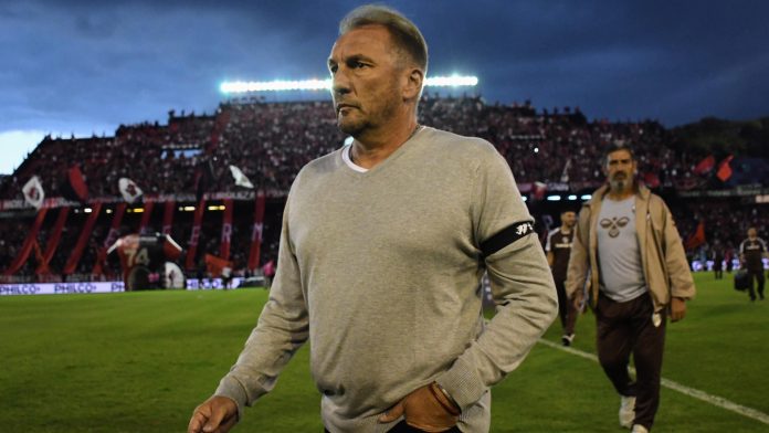 Jugó en la Selección y fue campeón con River Plate, aunque confiesa: “No lo disfruté como debía, me faltó patear el tablero”