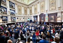 Kicillof confrontó con el Gobierno y habló en tono electoral: “Una alternativa requiere de mucho más que decir ‘no a Milei’”