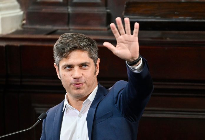 Kicillof le dio el puntapié a su discurso federal con una apertura de sesiones en la que no pudo esquivar la interna del PJ