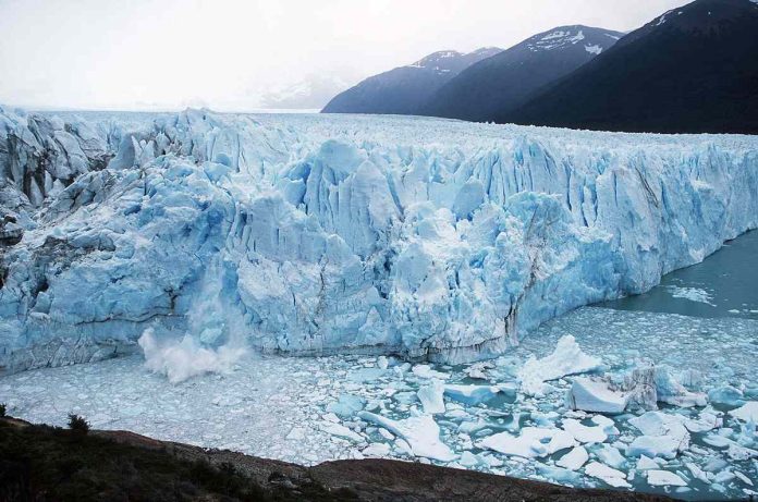 La autora de la Ley de Glaciares y un geofísico analizaron las posibles consecuencias de la reforma que impulsa el Gobierno