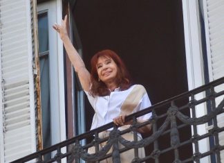 La indagatoria de Cristina Kirchner: militancia en San José 1111, traslado a Comodoro Py y la tesis K del “pan y circo”