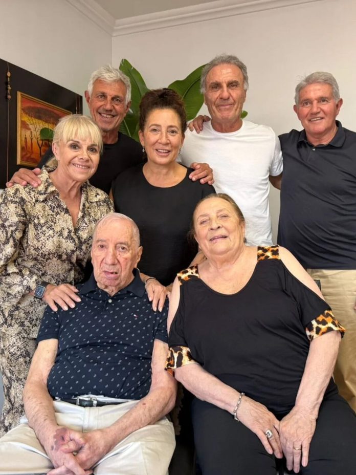 Las imágenes del cumpleaños N° 88 de Carlos Bilardo: los campeones del mundo presentes y el mensaje de Ruggeri