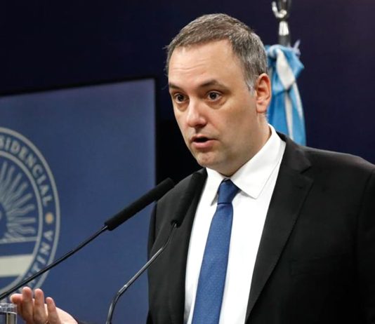 Manuel Adorni dará mañana una conferencia de prensa en Casa Rosada y participará de una actividad con Javier Milei