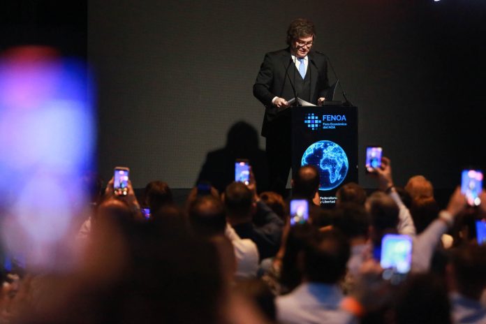 Milei, el caso Adorni y la economía: tono de batalla recargado, pero esta vez defensivo