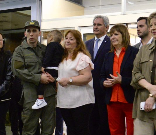 Patricia Bullrich invitará a Nahuel Gallo al Senado: las primeras horas del gendarme en Argentina y otras posibles reuniones