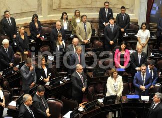 Sin proyectos a la vista, los dialoguistas le reclaman una agenda consistente al Gobierno en el Senado