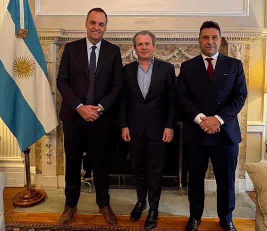 Tras el viaje a Nueva York, Manuel Adorni aseguró: “Uno hace las cosas bien, pero te podés equivocar”