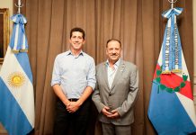 Wado de Pedro se mostró junto a Ricardo Quintela en La Rioja y lanzó críticas al Gobierno