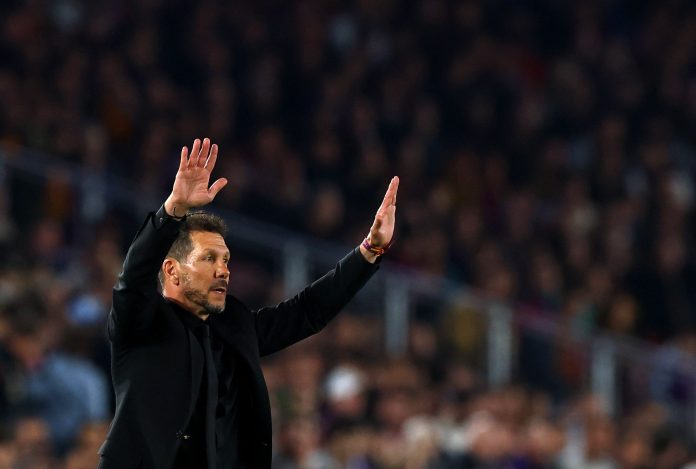 12 frases de Simeone tras vencer por primera vez al Barcelona en el Camp Nou: el elogio a Julián Álvarez y ¿está cerrada la serie?