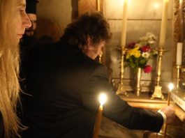 A un año de la muerte del papa Francisco, el presidente Javier Milei le rindió homenaje en el Santo Sepulcro